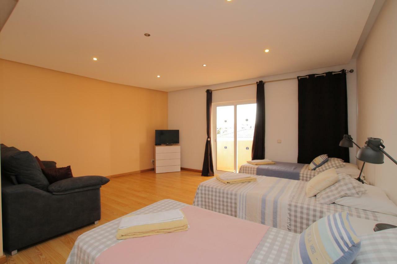 Full Private 300Sqm Villa Jacuzzi Heated Pool Ideal & Quiet Location Albufeira Buitenkant foto